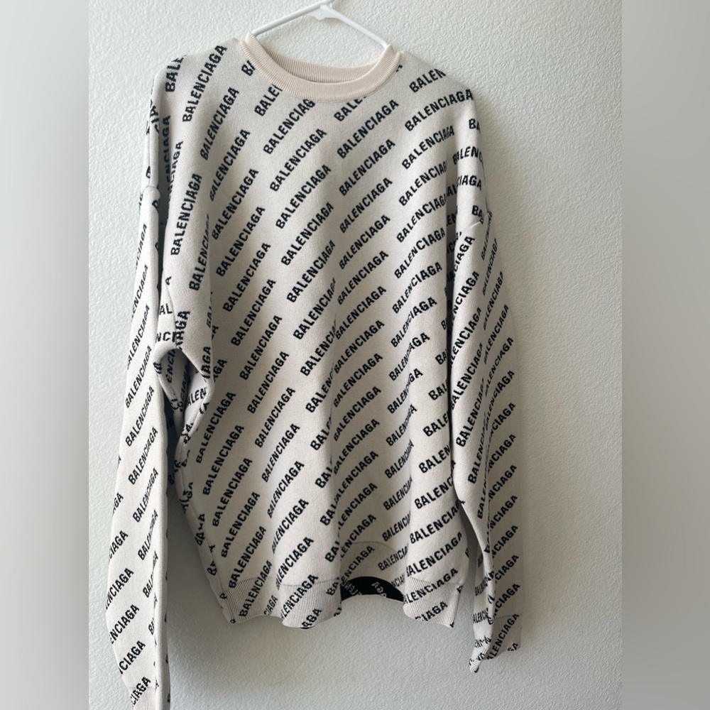 Authentic Balenciaga Knit sweater